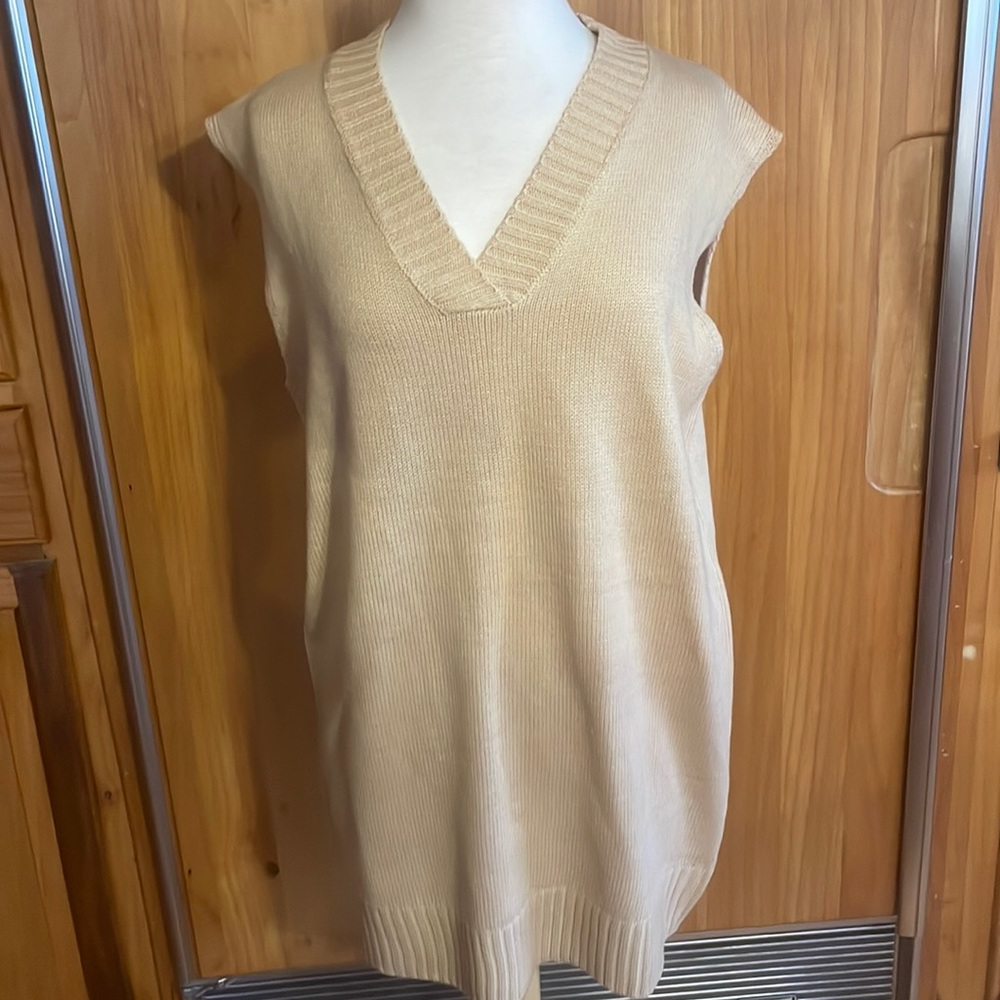 Shein sweater dress, tan, Size Small.  Great for fall weather. Cute w/leggings